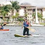Life Resort às margens do lago